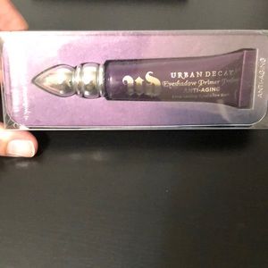 Urban decay eyeshadow primer